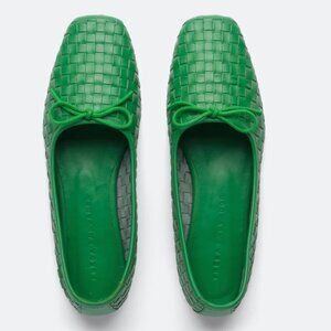 Freda Salvador - JADA SQUARE TOE BALLET FLAT in Green
